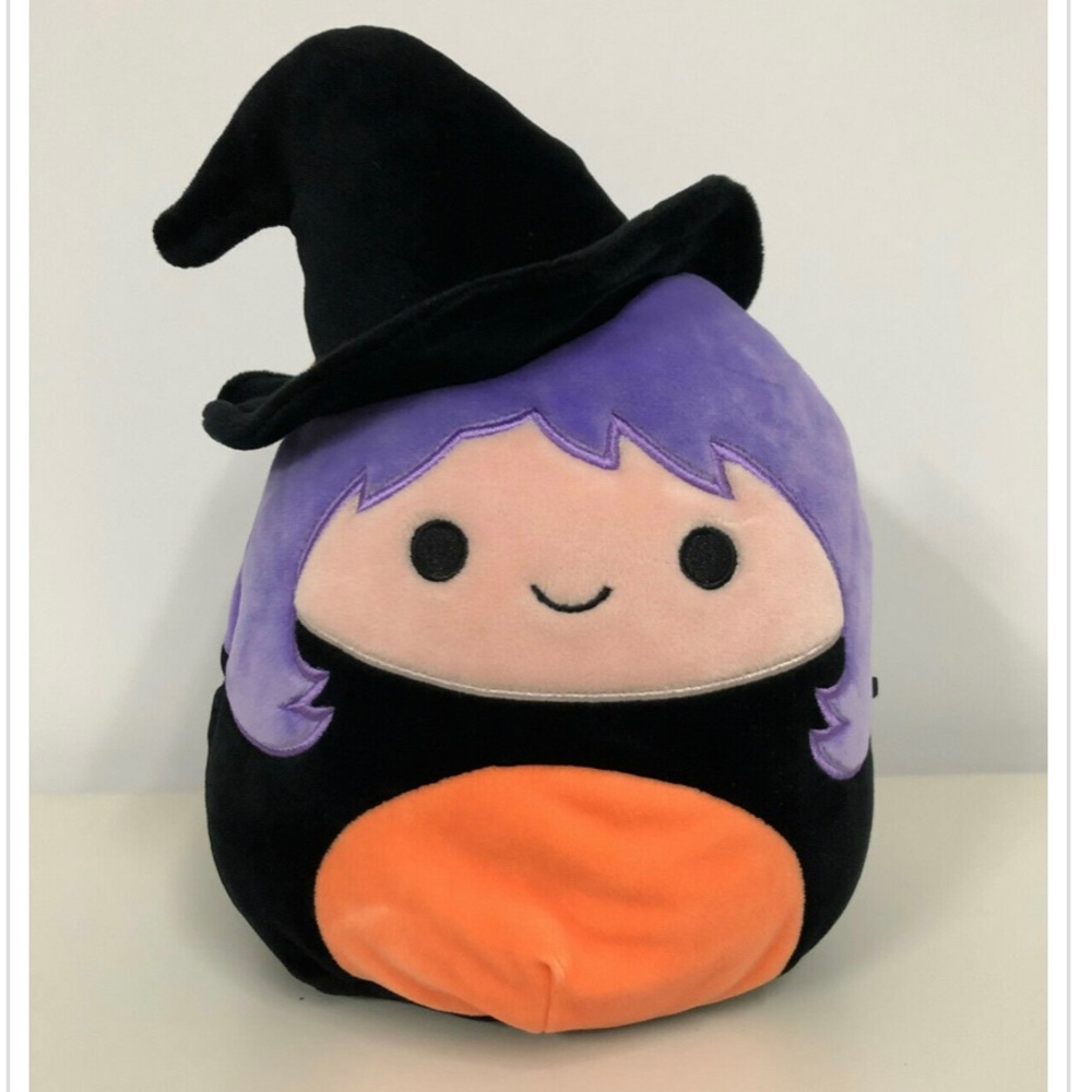 12” squishmallow witch 🖤 NWT